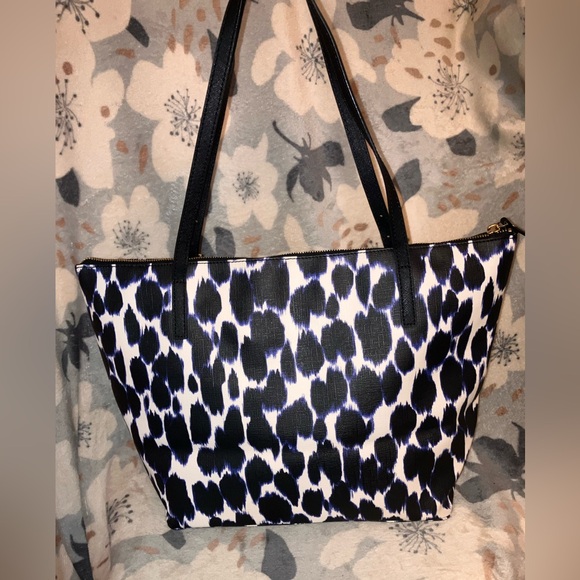 Kate Spade NWOT Leather XL Tote Bag - Picture 1 of 8